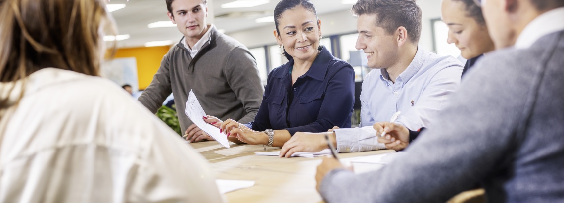 Back-office employee